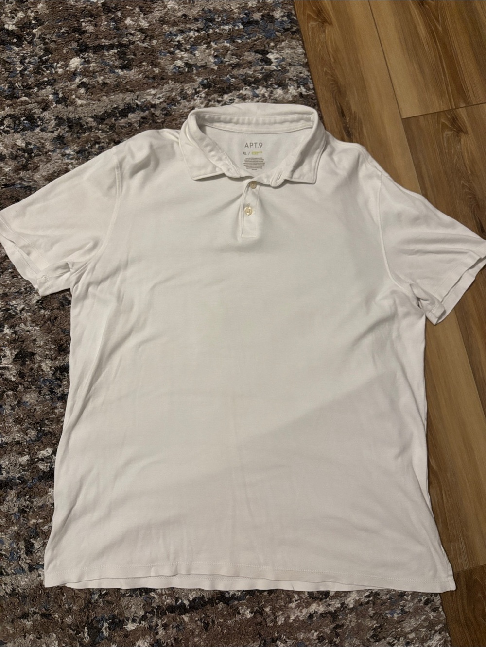 Apt. 9 White Men’s Polo Shirt